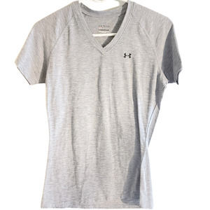 Under Armour Ringside Fitness Gray V Neck Athletic Tee Women's Size Small